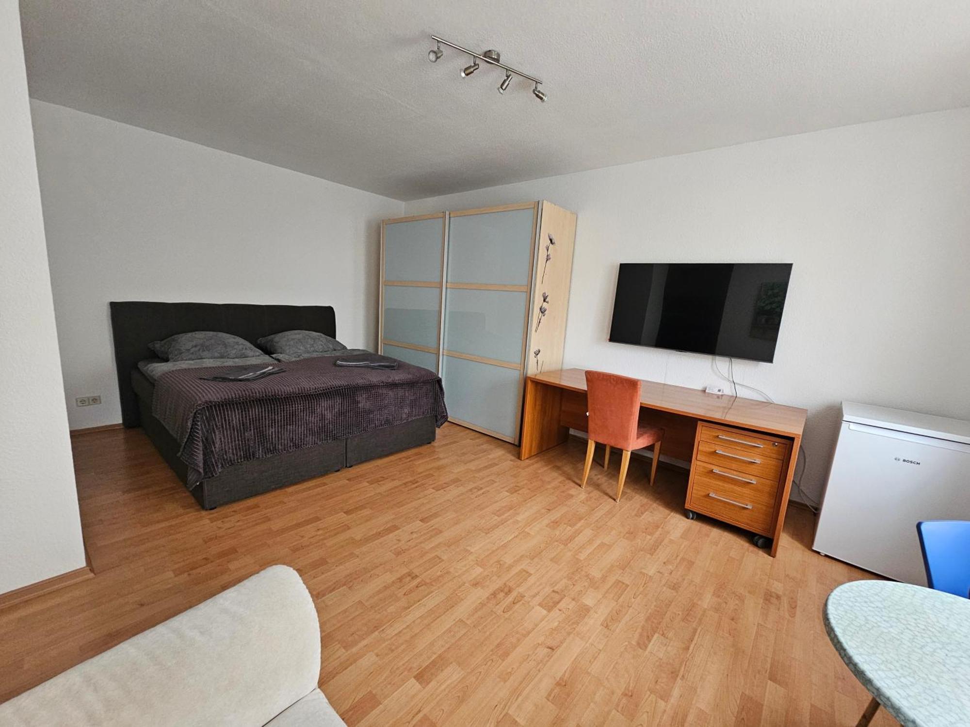 City-Close - King Bed & Free Garage ไบรอยท์ ภายนอก รูปภาพ
