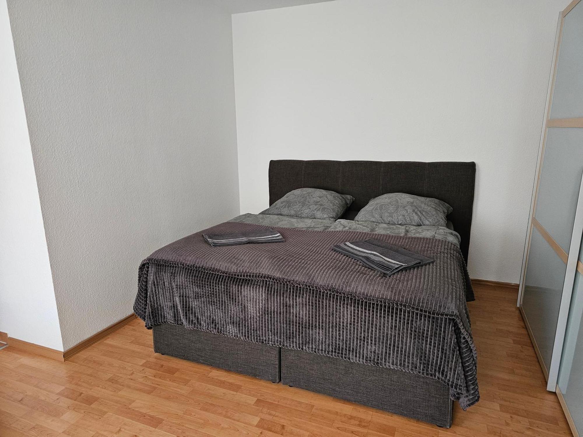 City-Close - King Bed & Free Garage ไบรอยท์ ภายนอก รูปภาพ
